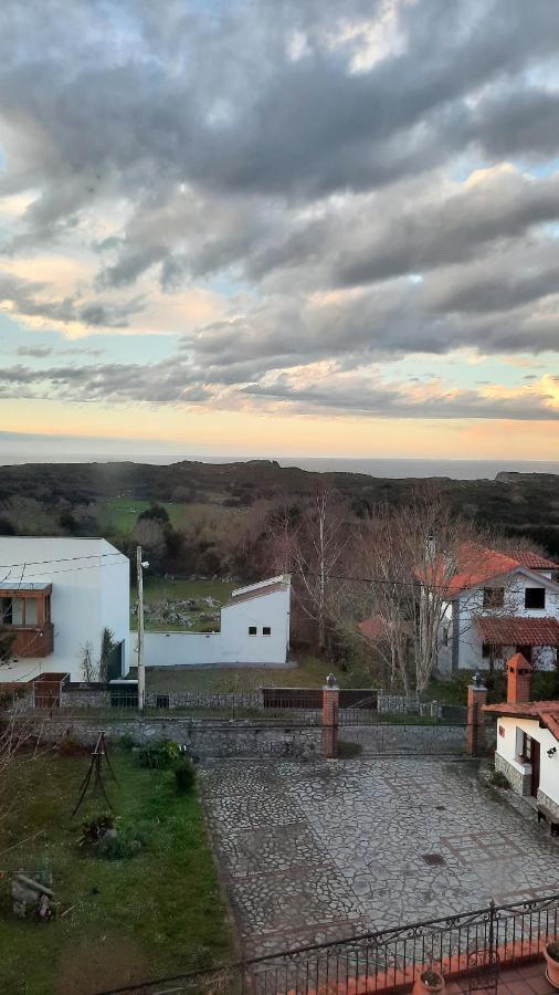 La Casona De Villanueva De Pria ภายนอก รูปภาพ
