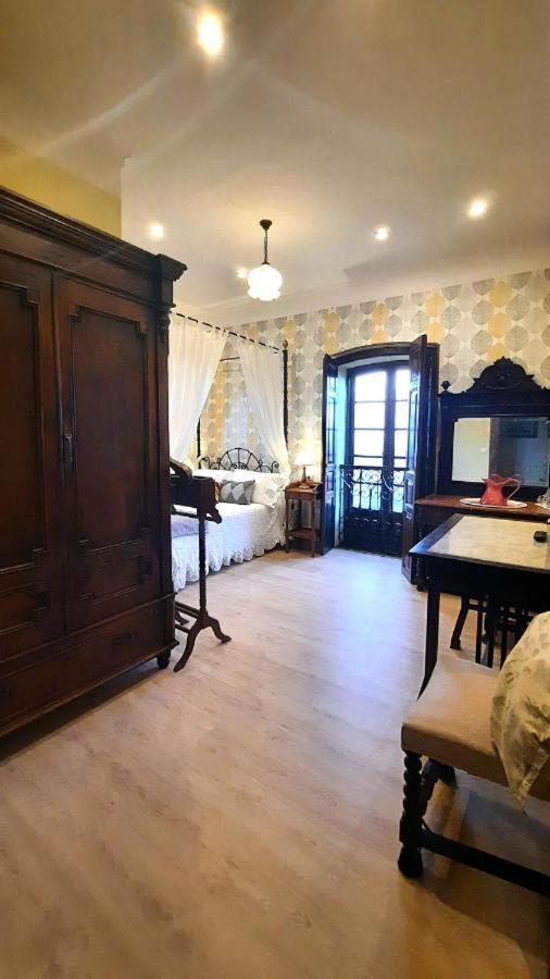 La Casona De Villanueva De Pria ภายนอก รูปภาพ